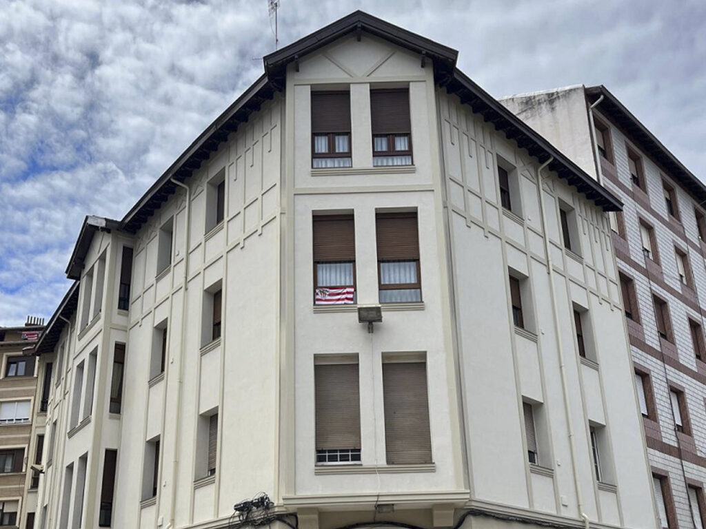 GABRIEL ARESTI 11, BARAKALDO